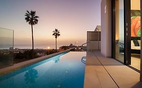 200M² New Villa D With Private, Heated Pool And Amazing Ocean View.